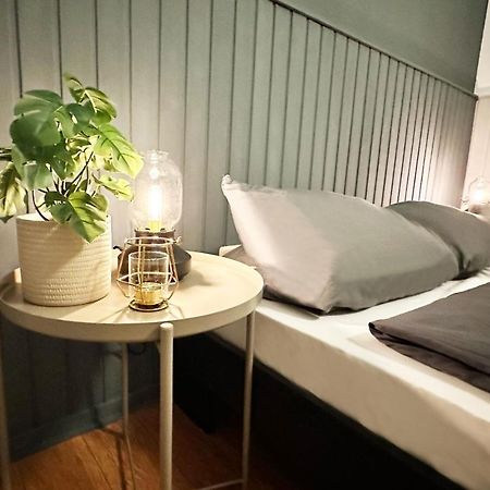 Ruhiges Office-Apartment Mit Kueche - Beuys Apartments Крефелд Екстериор снимка