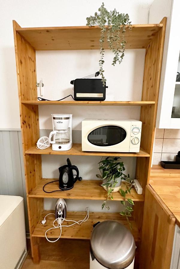 Ruhiges Office-Apartment Mit Kueche - Beuys Apartments Крефелд Екстериор снимка
